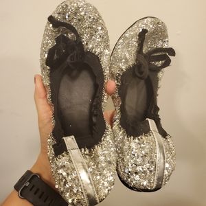 Ballet flats